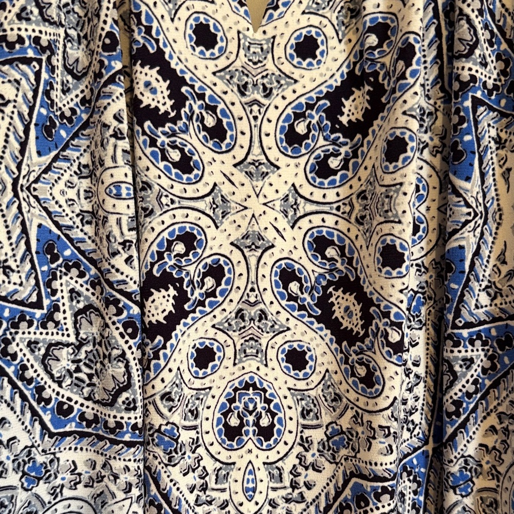 London Times Blue and White Printed Halter Dress - Picture 4 of 9